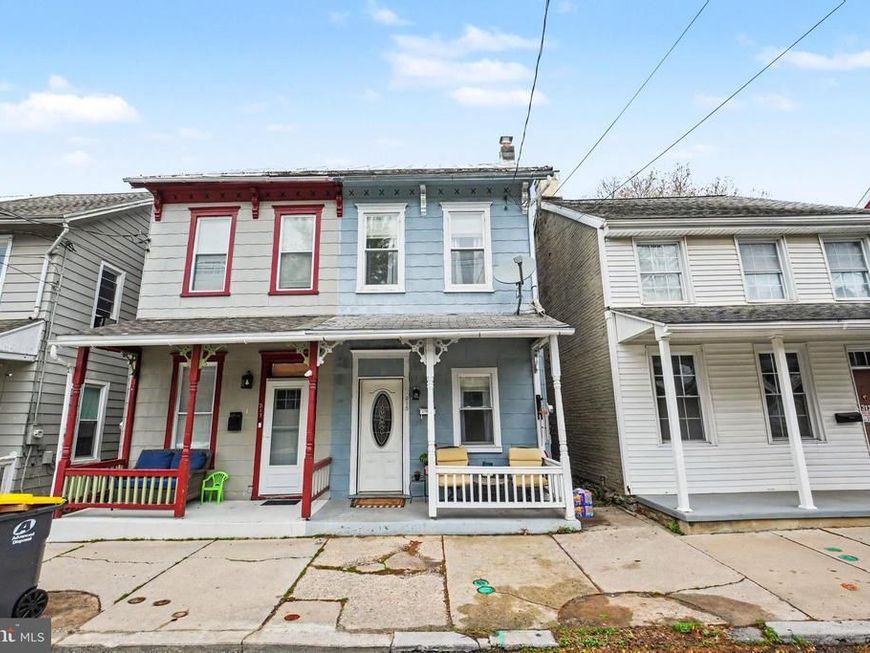 315 W High Street, Womelsdorf, PA 19567 Main Photo