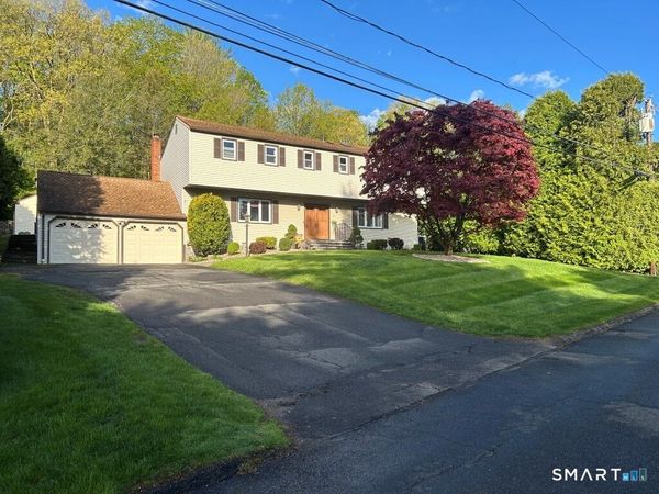 117 Whispering Hill, Watertown, CT 06795