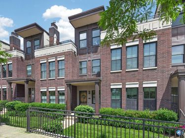 101 Main Street NE, Unit 8, Minneapolis, MN 55413