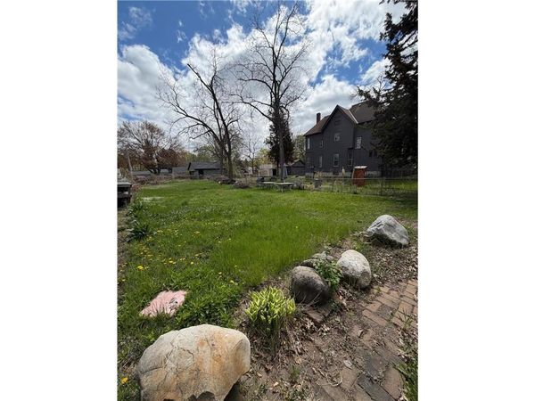 1132 Jackson Street , Saint Paul, MN 55117