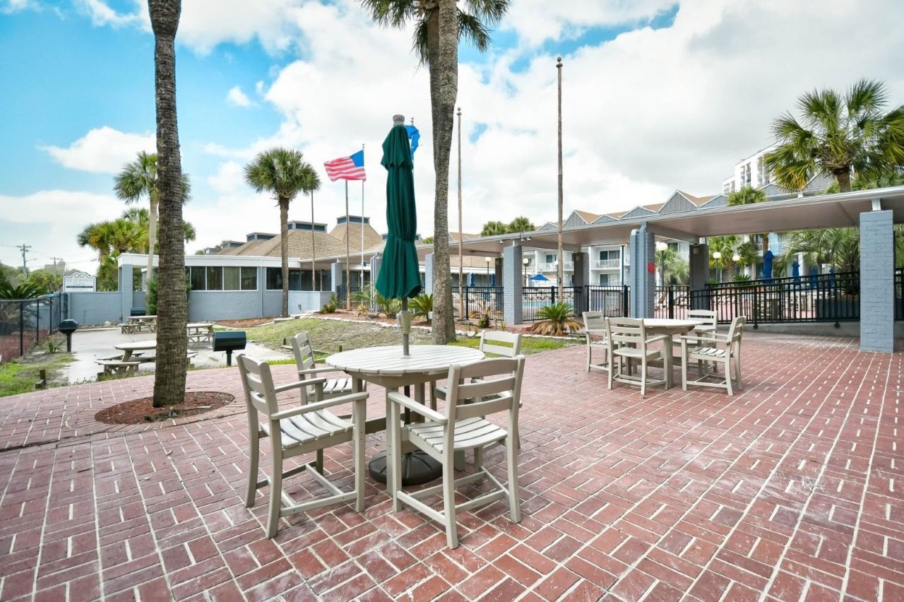 6803 N Ocean Blvd.  Photo 17