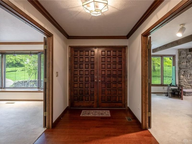 273 N Alpha Bellbrook Road, Beavercreek, OH 45434 Photo 3