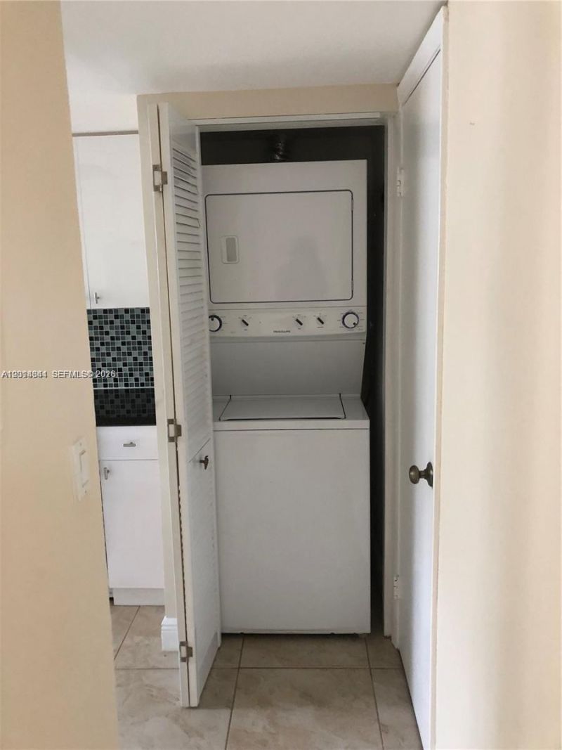 15820 SW 91st Ct , Unit C, Palmetto Bay, FL 33157 Photo