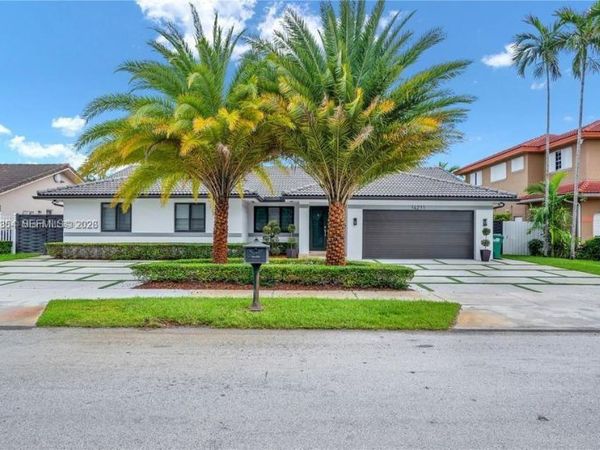 14211 SW 31st St , Miami, FL 33175