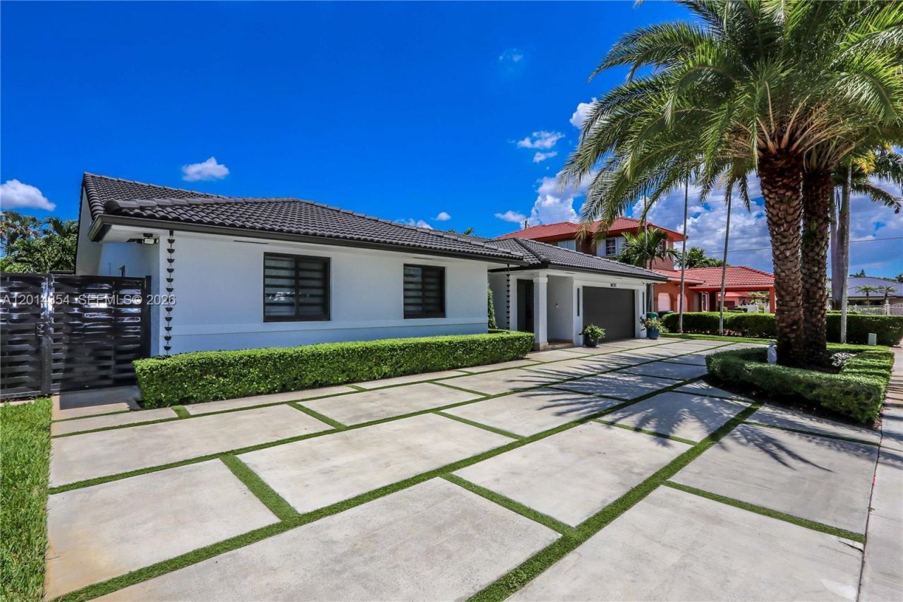 14211 SW 31st St , Miami, FL 33175 Photo