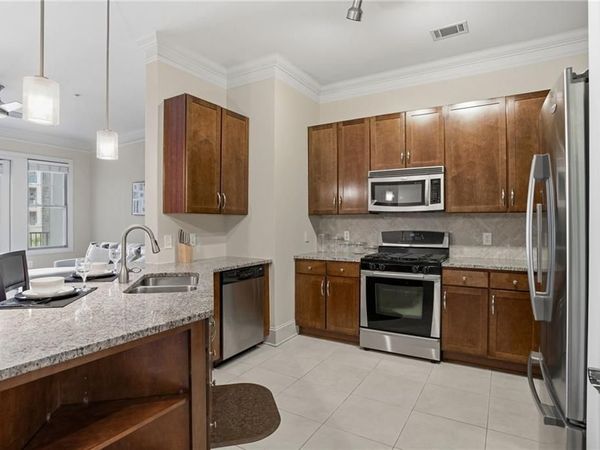 3621 Vinings Slope SE, Unit 2425, Atlanta, GA 30339