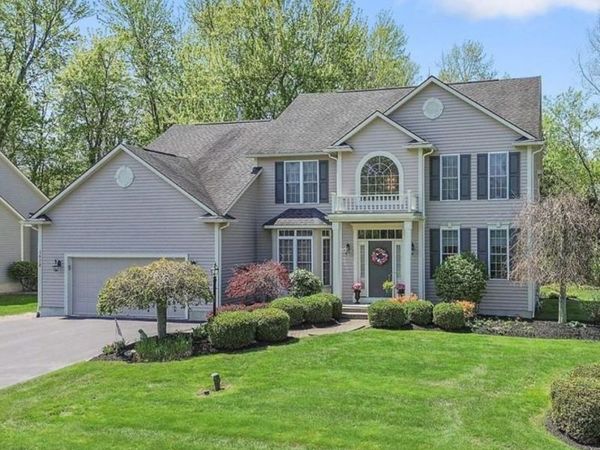 1978 Esprit Glade , Baldwinsville, NY 13027