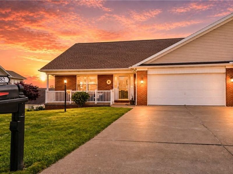 51982 Scotch Pine Drive, Saint Clairsville, OH 43950 Photo 2