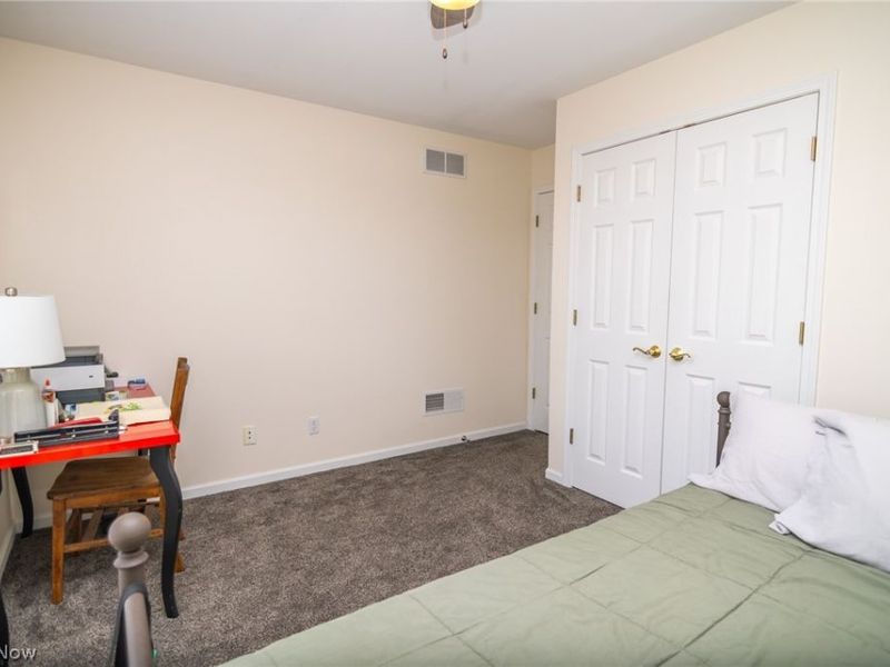51982 Scotch Pine Drive, Saint Clairsville, OH 43950 Photo 22