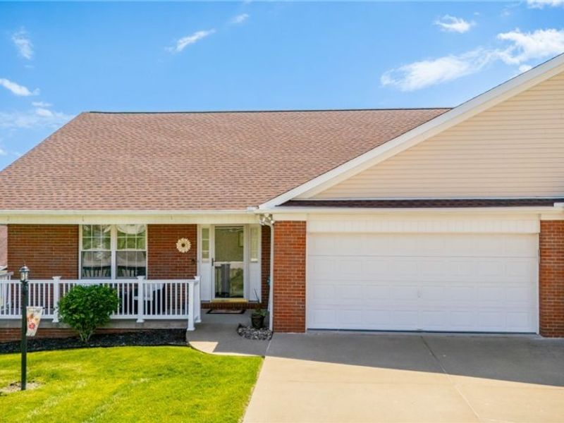 51982 Scotch Pine Drive, Saint Clairsville, OH 43950 Photo 3