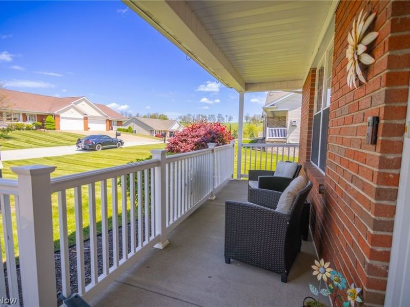 51982 Scotch Pine Drive, Saint Clairsville, OH 43950 Photo 6