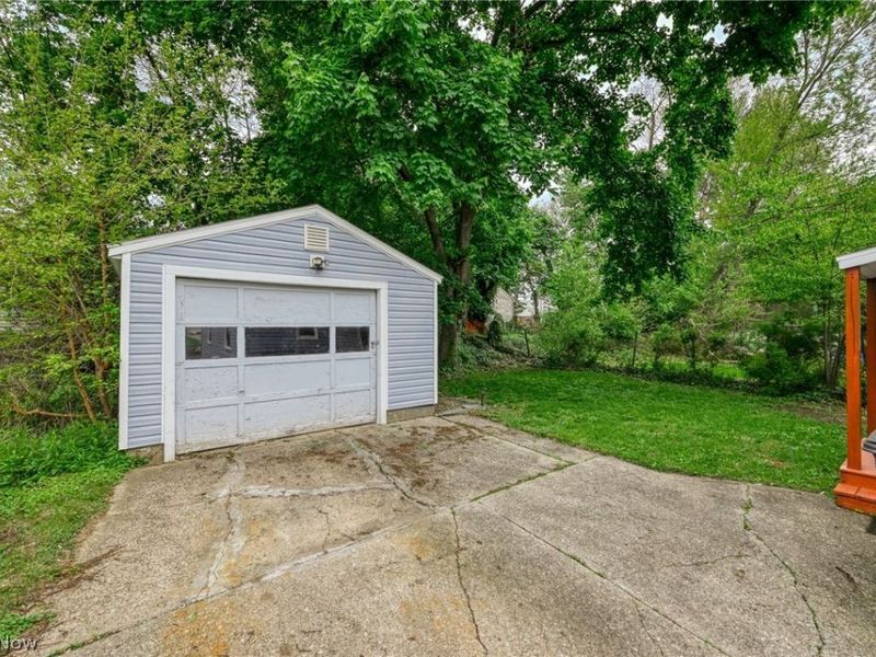 1224 Oakland Avenue, Akron, OH 44305 Photo 8