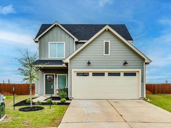 125 Frogmore LOOP , Uhland, TX 78640