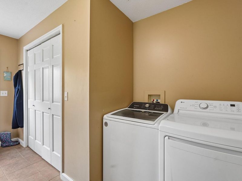 3858 Township Road 145 , Zanesfield, OH 43360 Photo 28