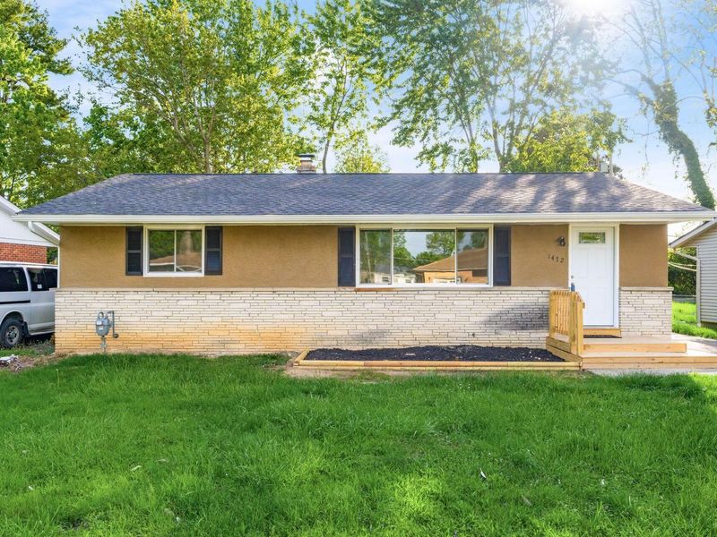 1472 Picard Road , Columbus, OH 43227 Photo 2