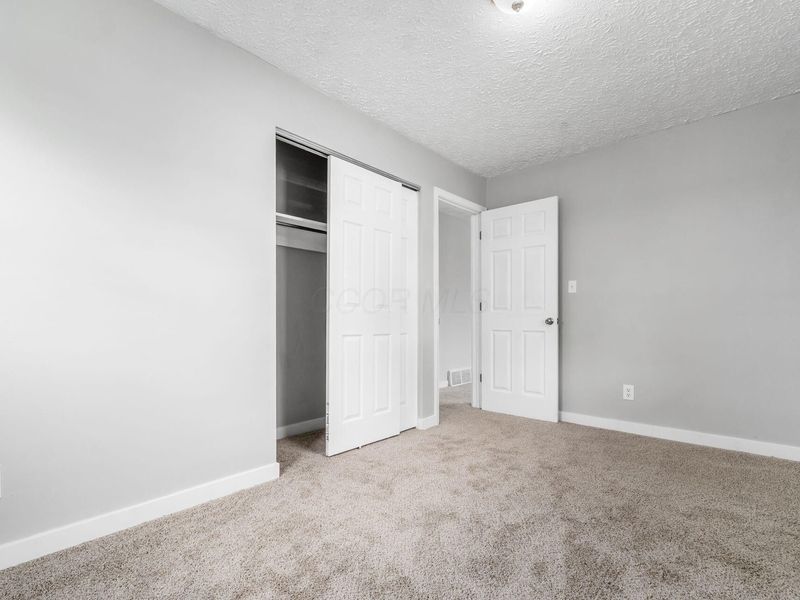 1472 Picard Road , Columbus, OH 43227 Photo 21