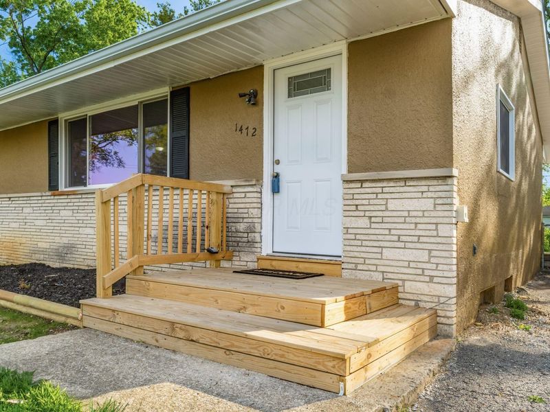 1472 Picard Road , Columbus, OH 43227 Photo 3