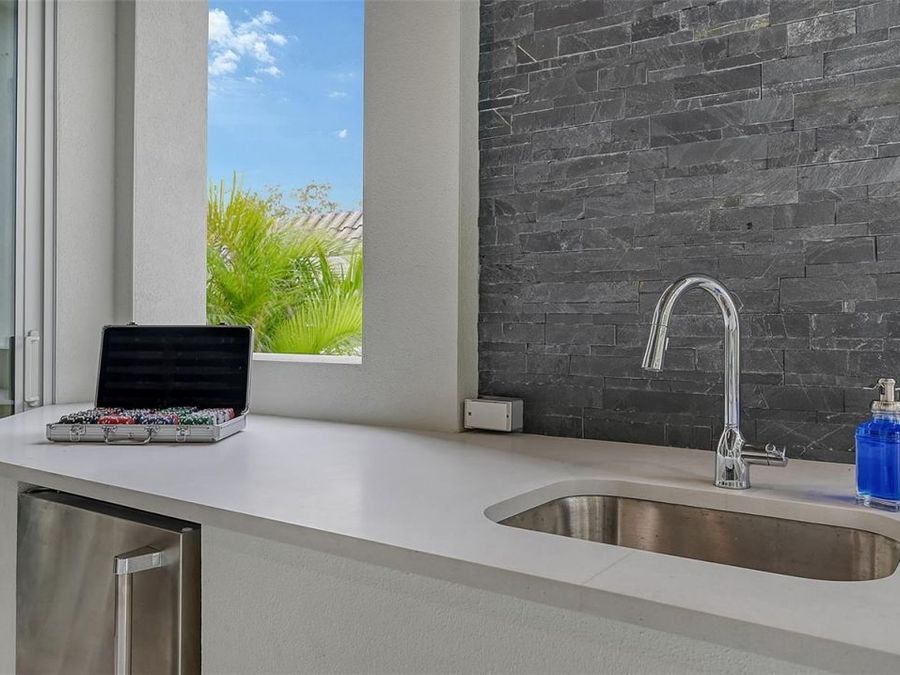 Property Image 72