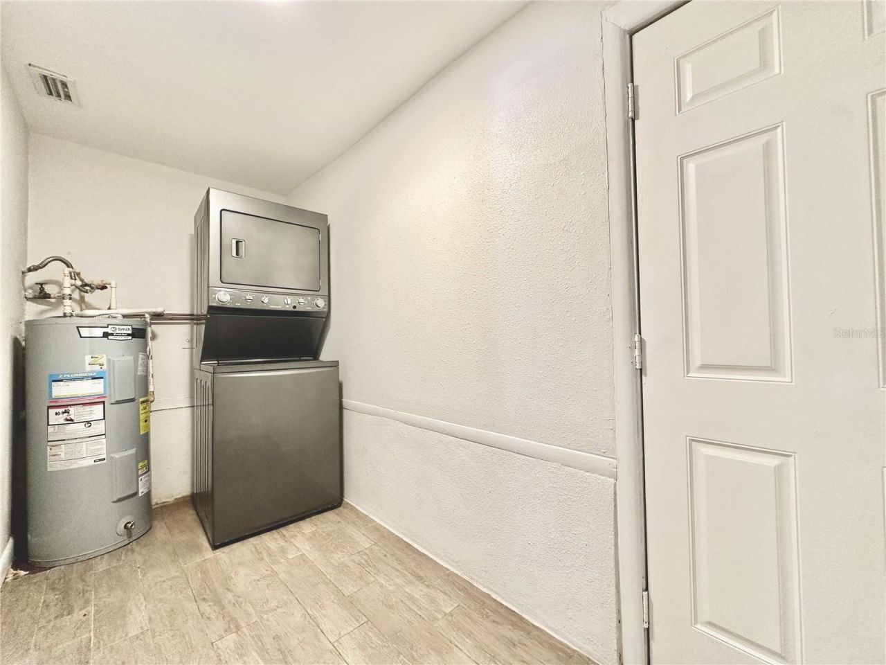 2928 W Elrod Avenue, Tampa, FL 33611 Photo