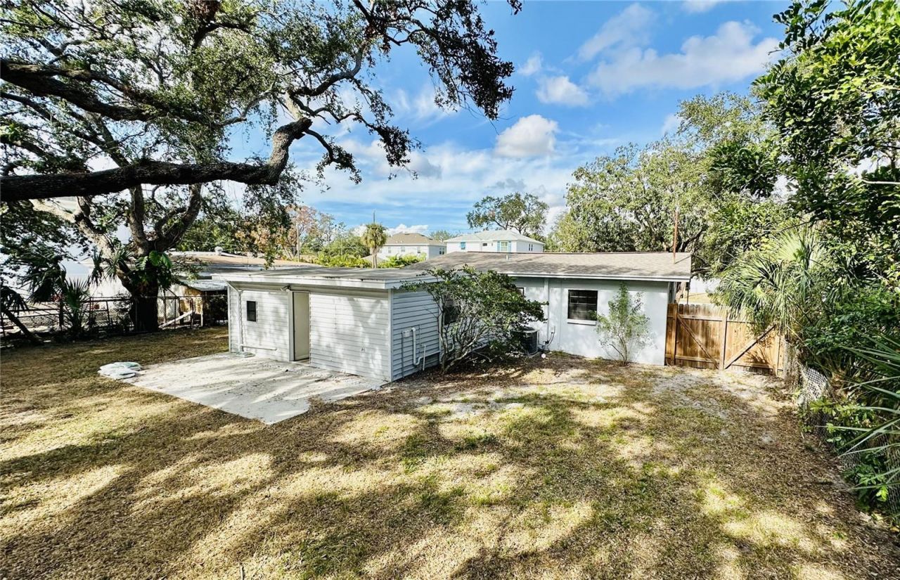 2928 W Elrod Avenue, Tampa, FL 33611 Photo