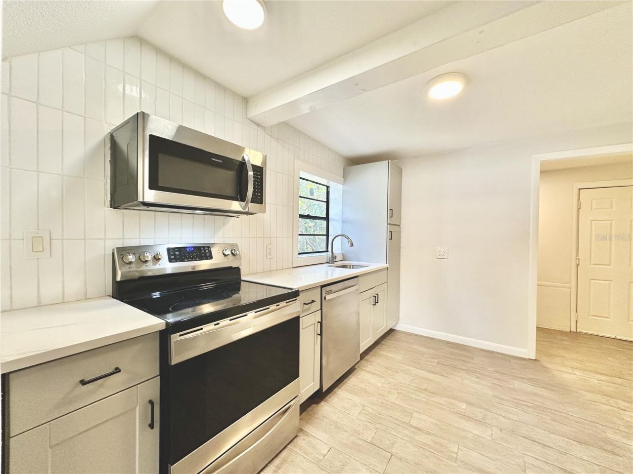 2928 W Elrod Avenue, Tampa, FL 33611 Photo