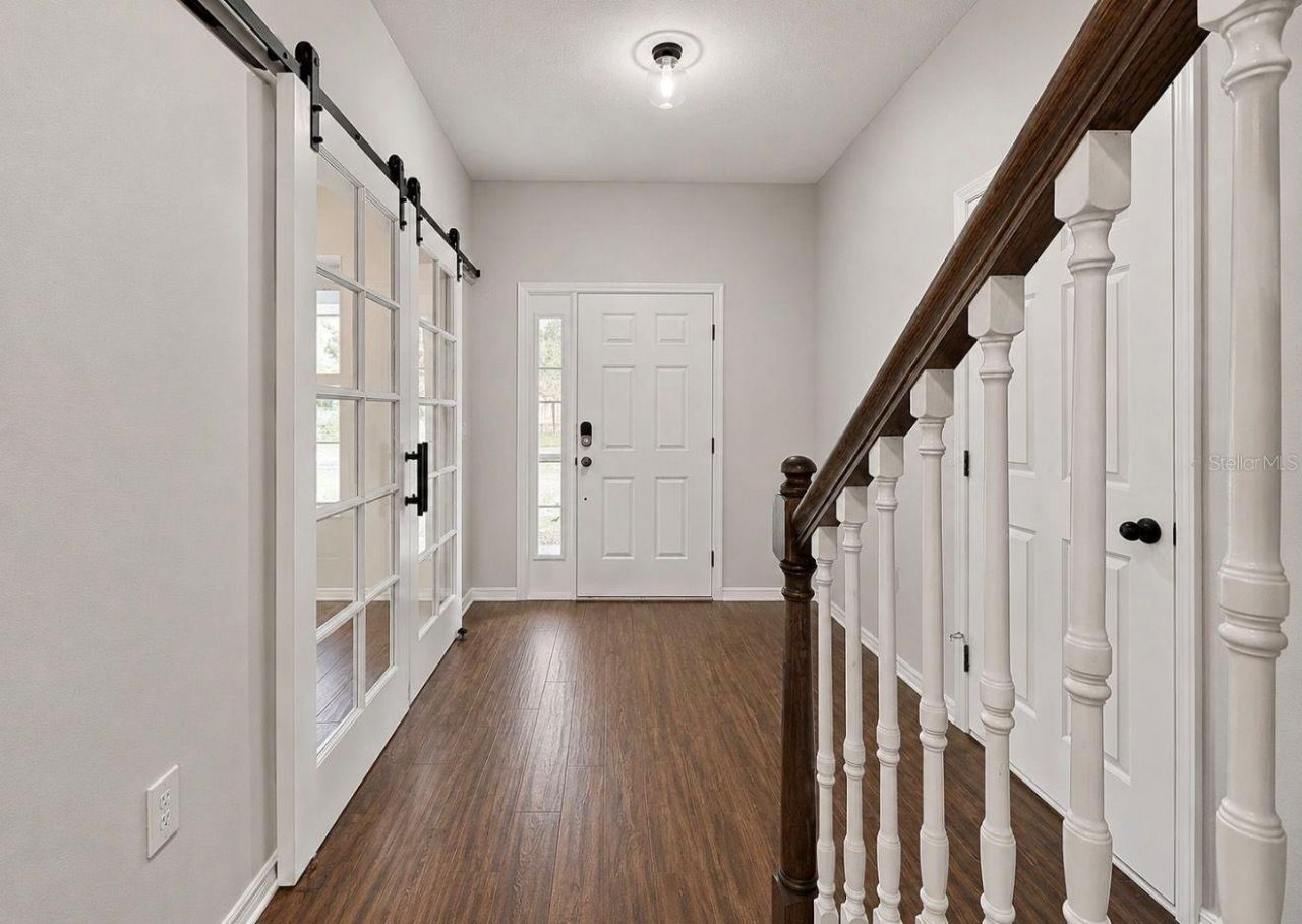 13101 Done Groven Drive, Dover, FL 33527 Photo