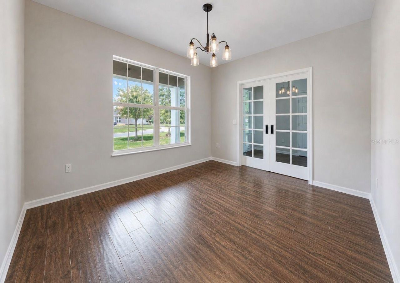 13101 Done Groven Drive, Dover, FL 33527 Photo