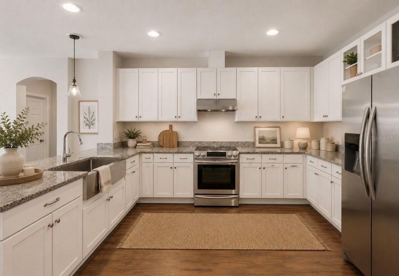 13101 Done Groven Drive, Dover, FL 33527 Photo