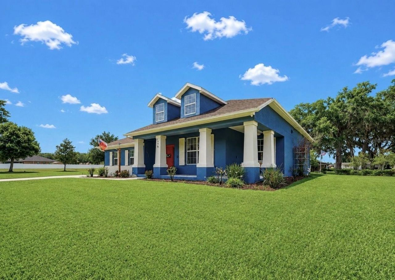 13101 Done Groven Drive, Dover, FL 33527 Photo