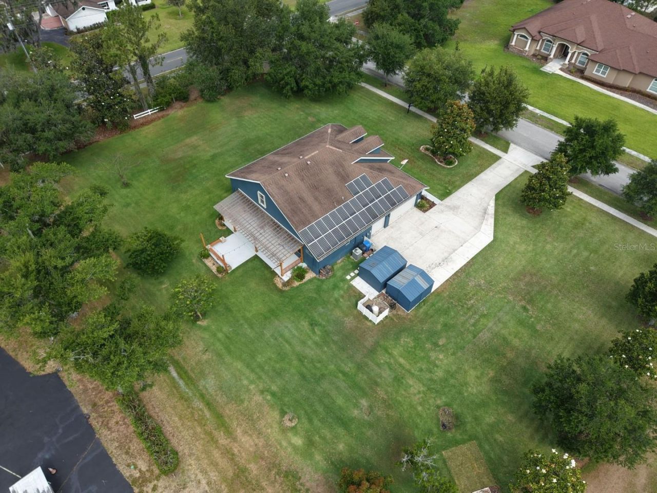 13101 Done Groven Drive, Dover, FL 33527 Photo