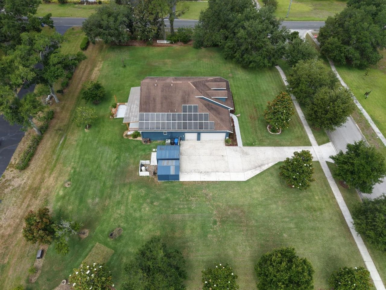 13101 Done Groven Drive, Dover, FL 33527 Photo
