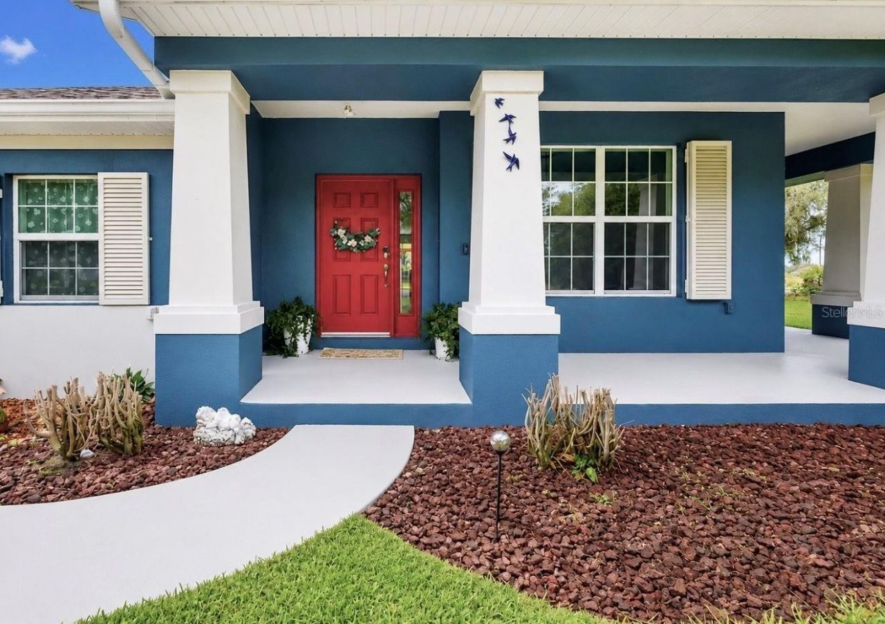 13101 Done Groven Drive, Dover, FL 33527 Photo