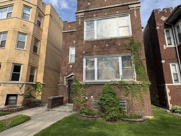 7811 S East End Avenue , Chicago, IL 60649