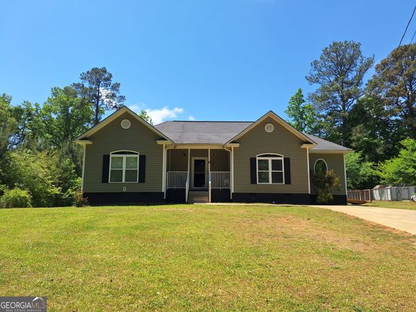 806 Springfield Circle, Lafayette, AL 36862