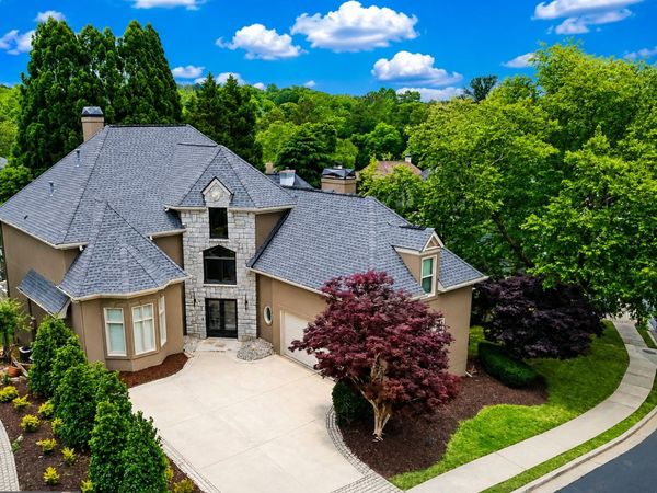 915 Renaissance Way, Roswell, GA 30076