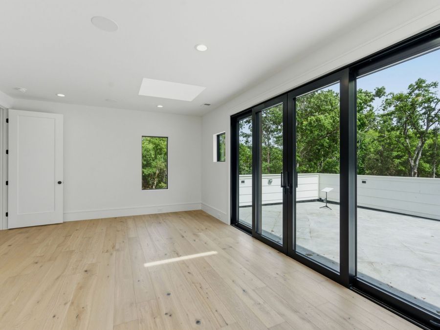 Property Image 64