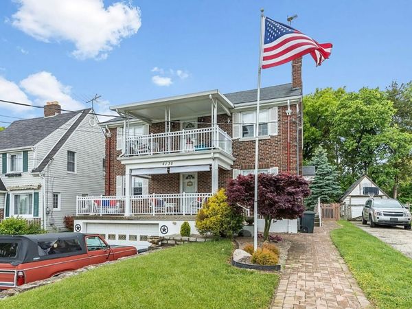 4138 Homelawn Avenue, Cheviot, OH 45211