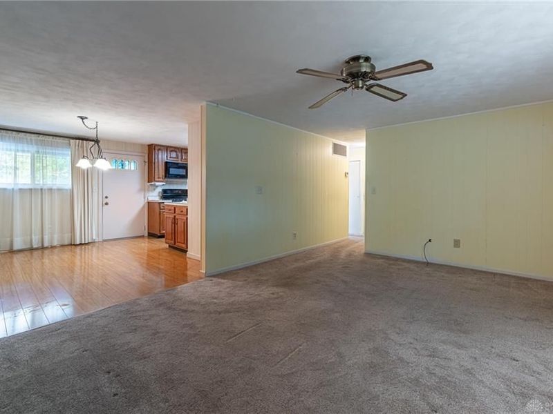 3785 Endover Road, Kettering, OH 45439 Photo 2