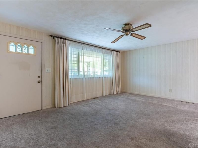 3785 Endover Road, Kettering, OH 45439 Photo 4