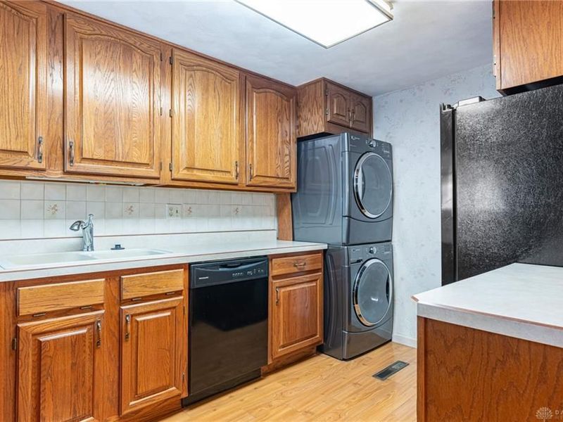 3785 Endover Road, Kettering, OH 45439 Photo 8