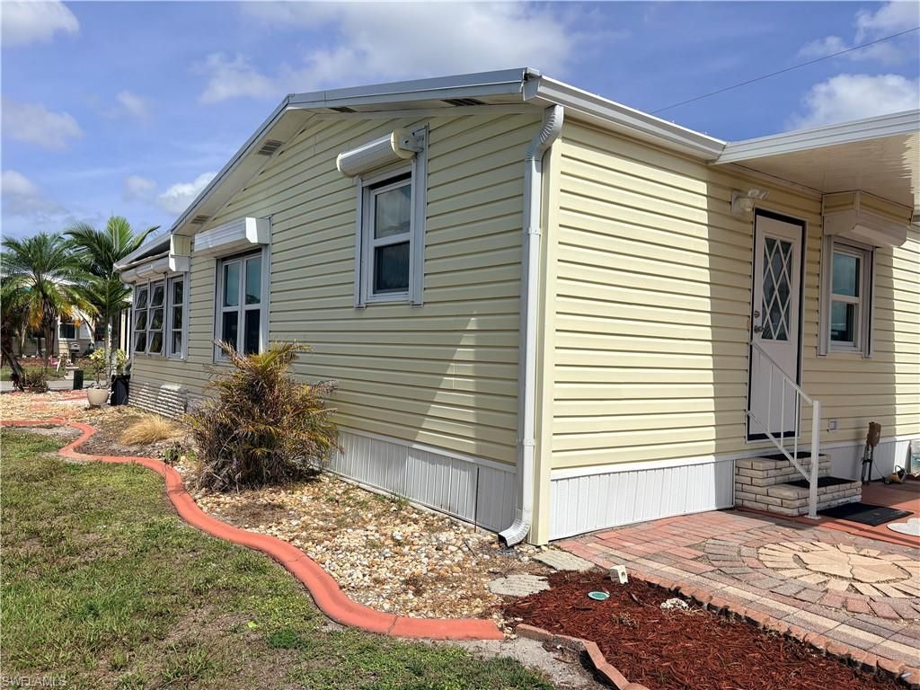 3134 Linwood Dr, North Fort Myers, FL 33917 Photo