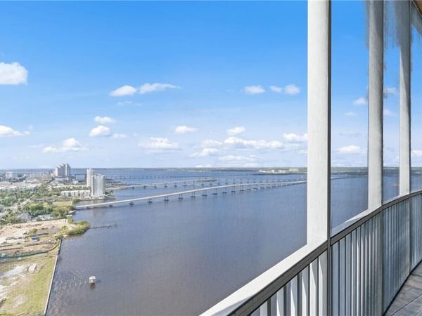 2743 1st ST , Unit 2703, FORT MYERS, FL 33916
