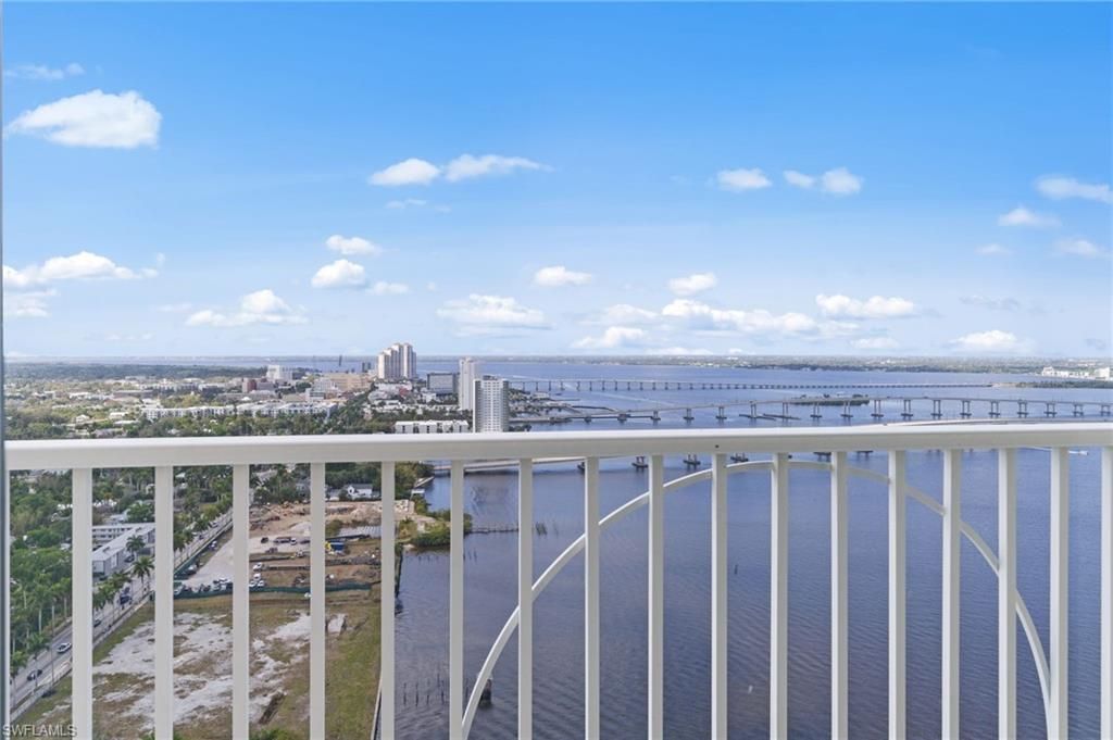2743 1st St , Unit 2703, Fort Myers, FL 33916 Photo