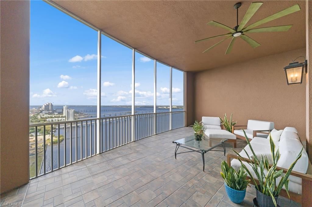 2743 1st St , Unit 2703, Fort Myers, FL 33916 Photo