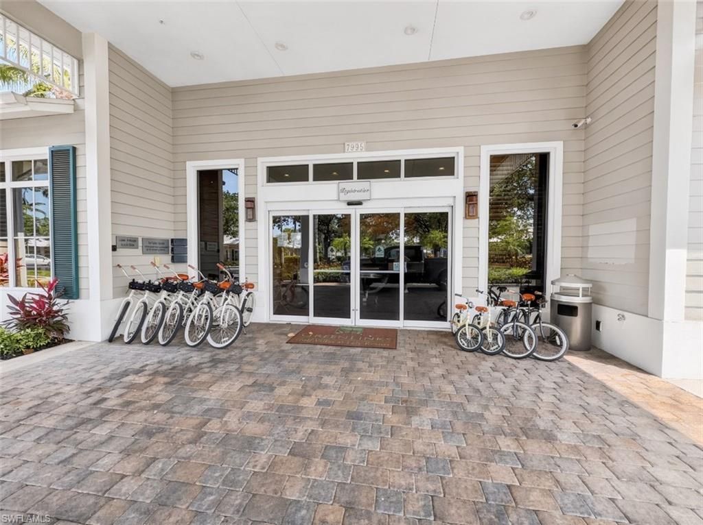 7895 Mahogany Run Ln, Unit 1422, Naples, FL 34113 Photo