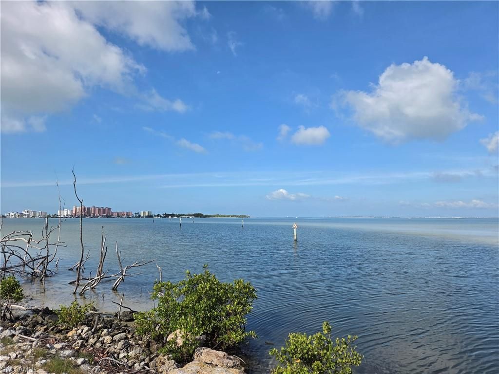 18420 Old Pelican Bay Dr, Fort Myers Beach, FL 33931 Photo