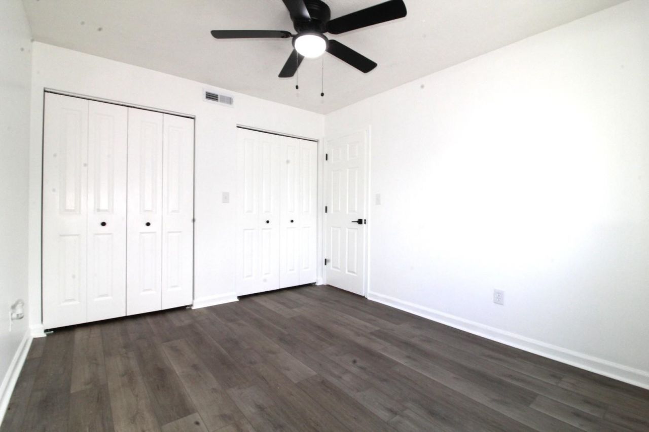 1200 Deer Creek Rd. Photo 16
