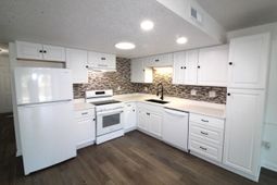 1200 Deer Creek Rd. photo 4