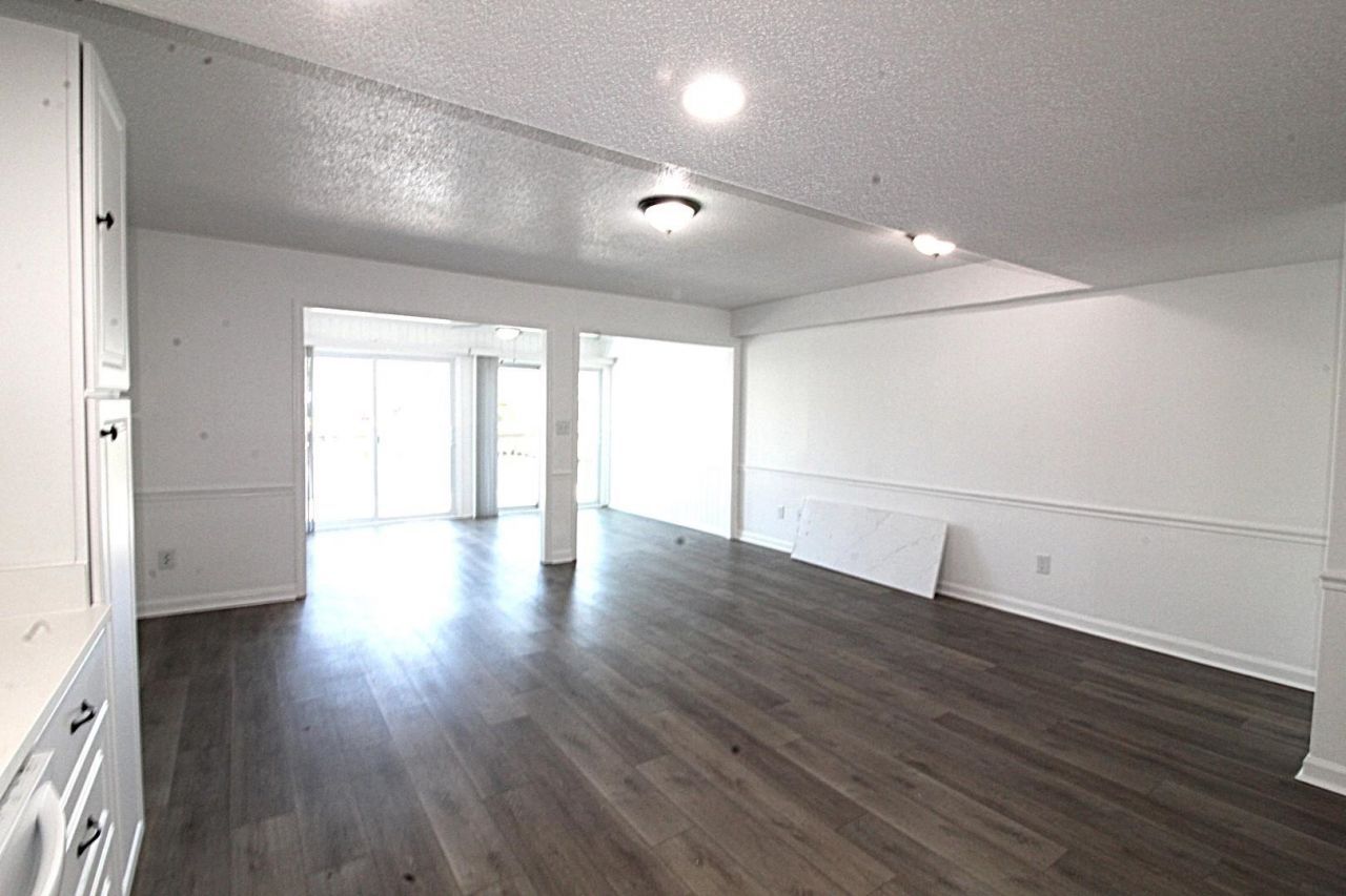1200 Deer Creek Rd. Photo 5