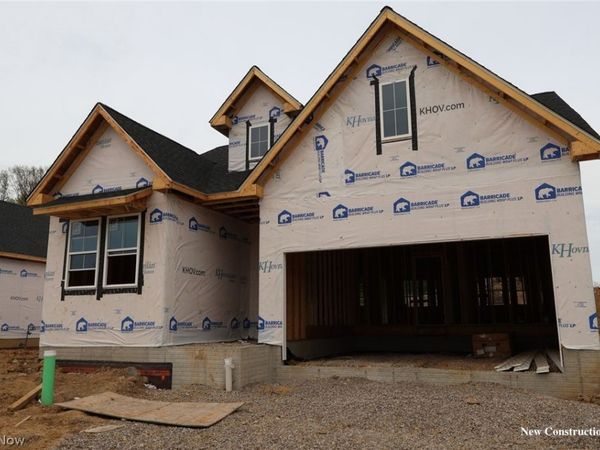 2435 Merriment Drive , Elyria, OH 44035